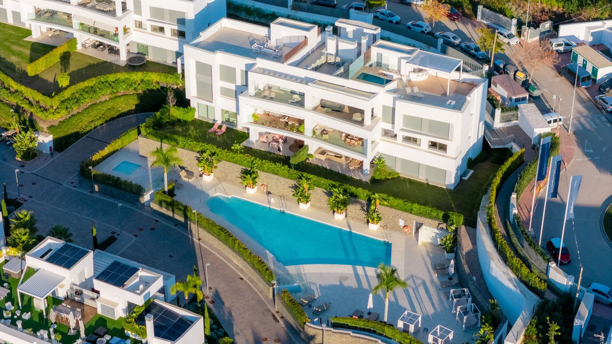 3 bedroom Apartments for sale in Marbella – R5263690