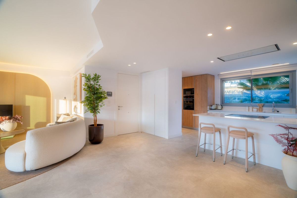 3 bedroom Apartments for sale in Marbella – R5263690