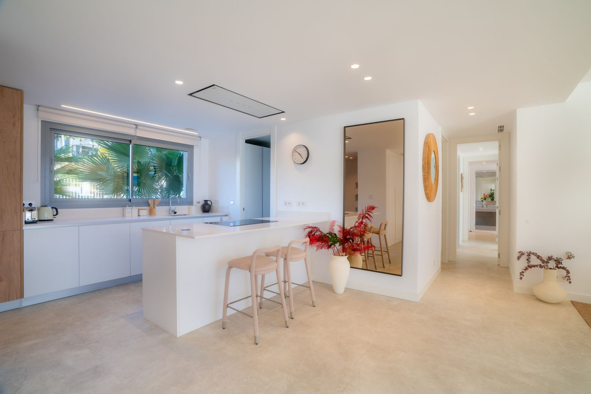 3 bedroom Apartments for sale in Marbella – R5263690