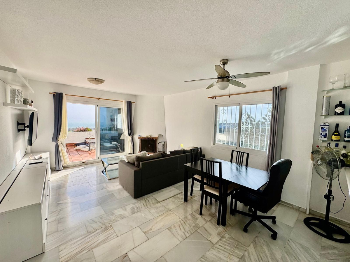 2 bedroom Apartments for sale in Calahonda – R5305168