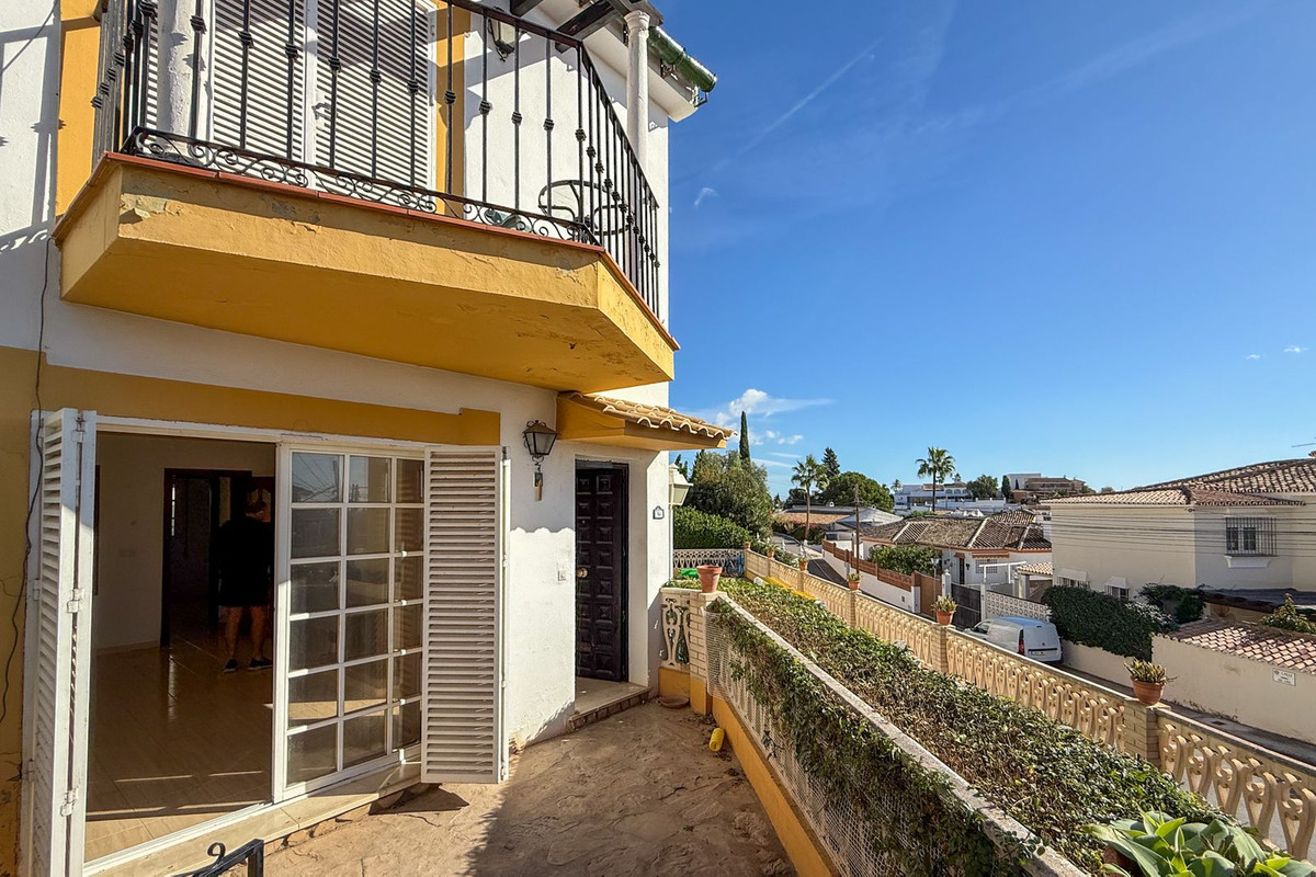 3 bedroom Townhouses for sale in Mijas – R5216443