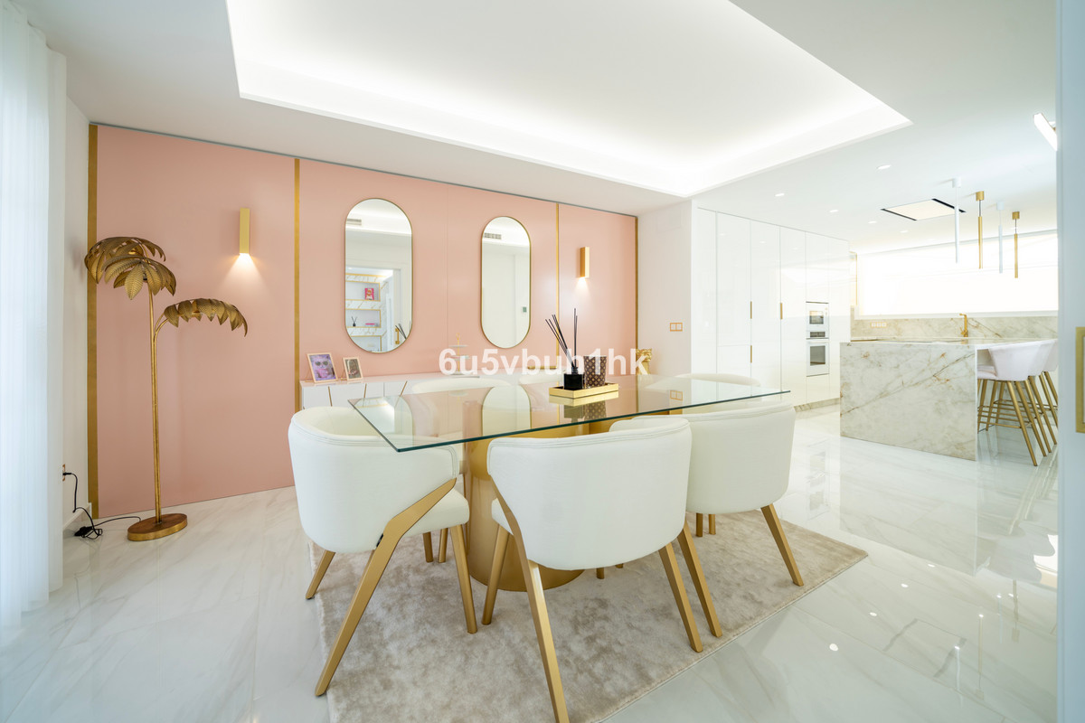 Adosados de 4 dormitorios en venta en La Mairena – R5308561