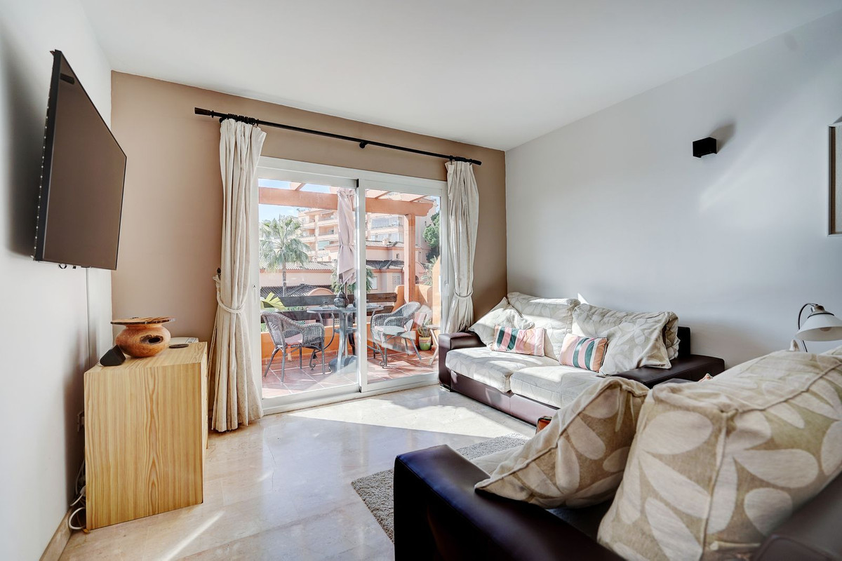 1 bedroom Apartments for sale in Riviera del Sol – R5271625