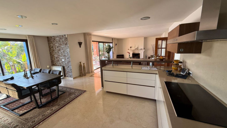 Villas de 3 dormitorios en venta en Marbesa – R5296471 en 