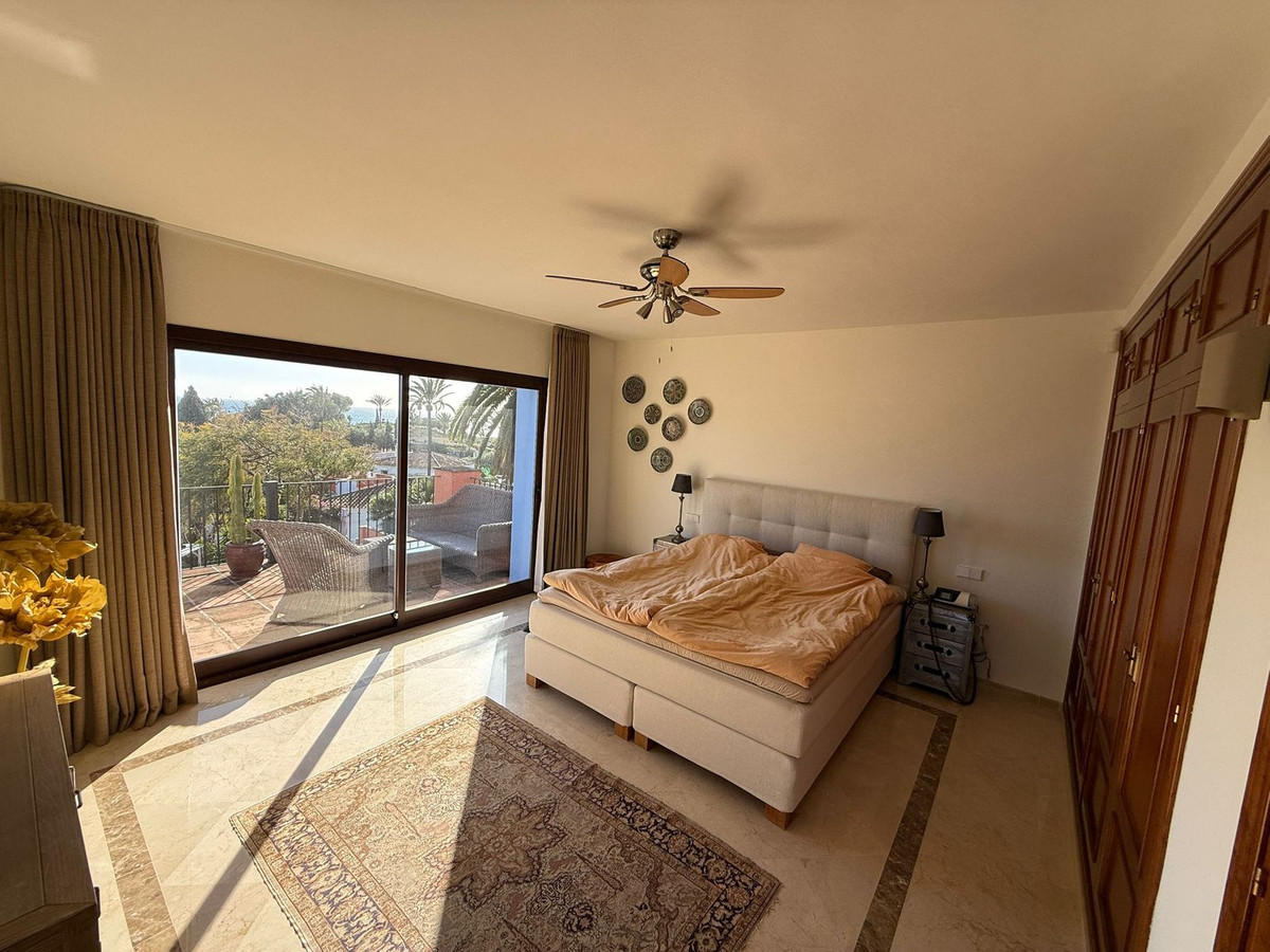 3 bedroom Villas for sale in Marbesa – R5296471