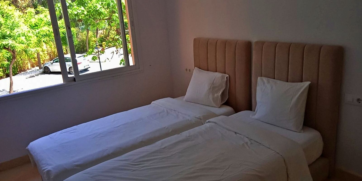 Apartamentos de 2 dormitorios en venta en Milla de Oro – R5292256