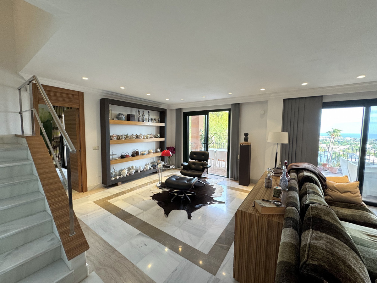 3 bedroom Apartments for sale in Monte Halcones – R5292436 3 bedroom Apartments for sale in Monte Halcones – R5292436