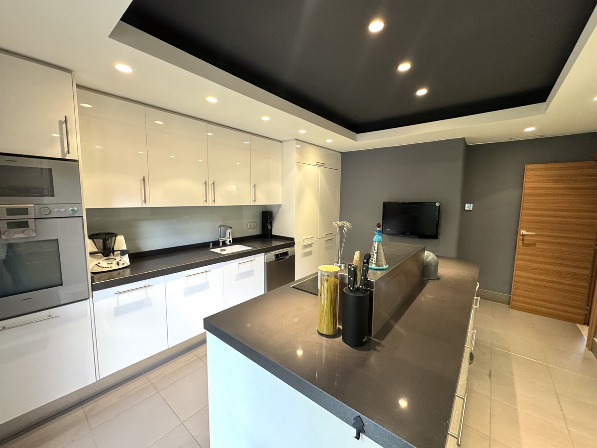 3 bedroom Apartments for sale in Monte Halcones – R5292436 3 bedroom Apartments for sale in Monte Halcones – R5292436