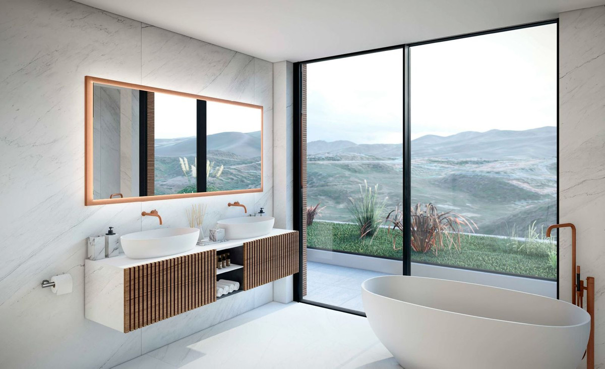 5 bedroom Villas for sale in Artola – R4938814