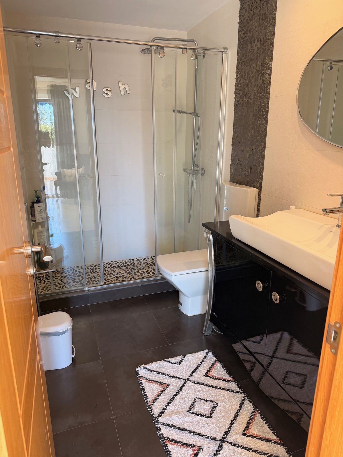 Adosados de 4 dormitorios en venta en Calahonda – R5306962