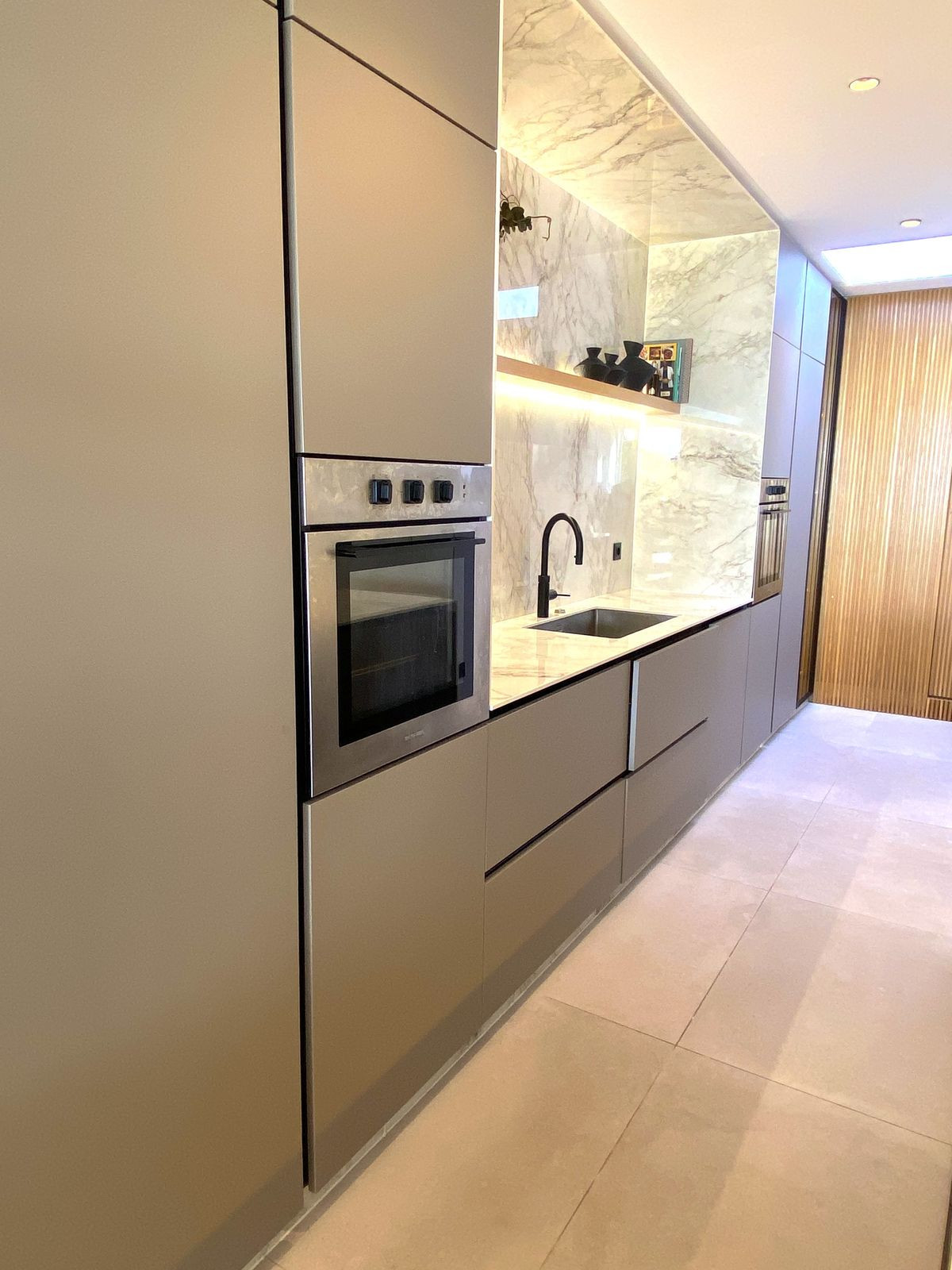 Adosados de 4 dormitorios en venta en La Quinta – R5296741 Adosados de 4 dormitorios en venta en La Quinta – R5296741