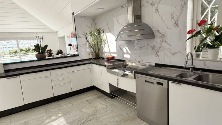 4 bedroom Semi-detached for sale in Calahonda – R5314972 4 bedroom Semi-detached for sale in Calahonda – R5314972 in