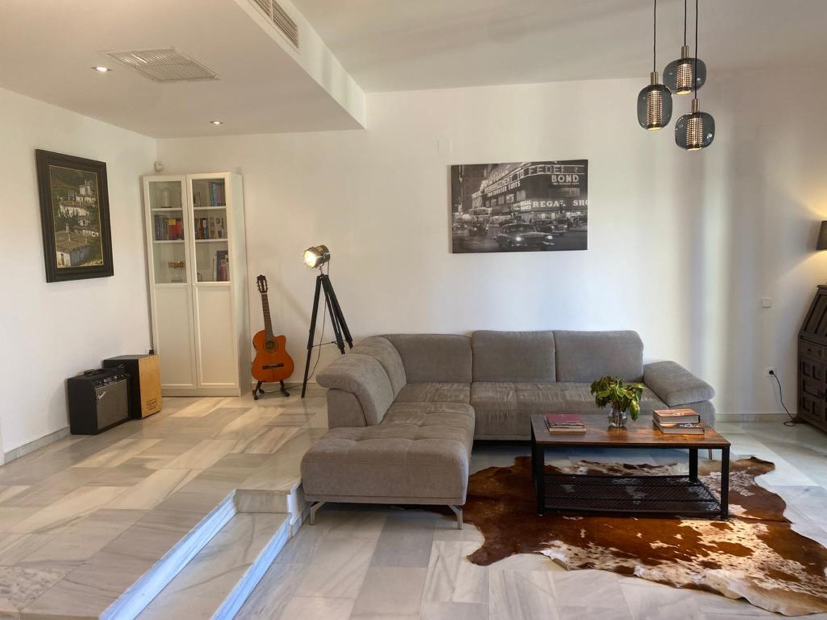 3 bedroom Townhouses for sale in Guadalmina Baja – R5298064