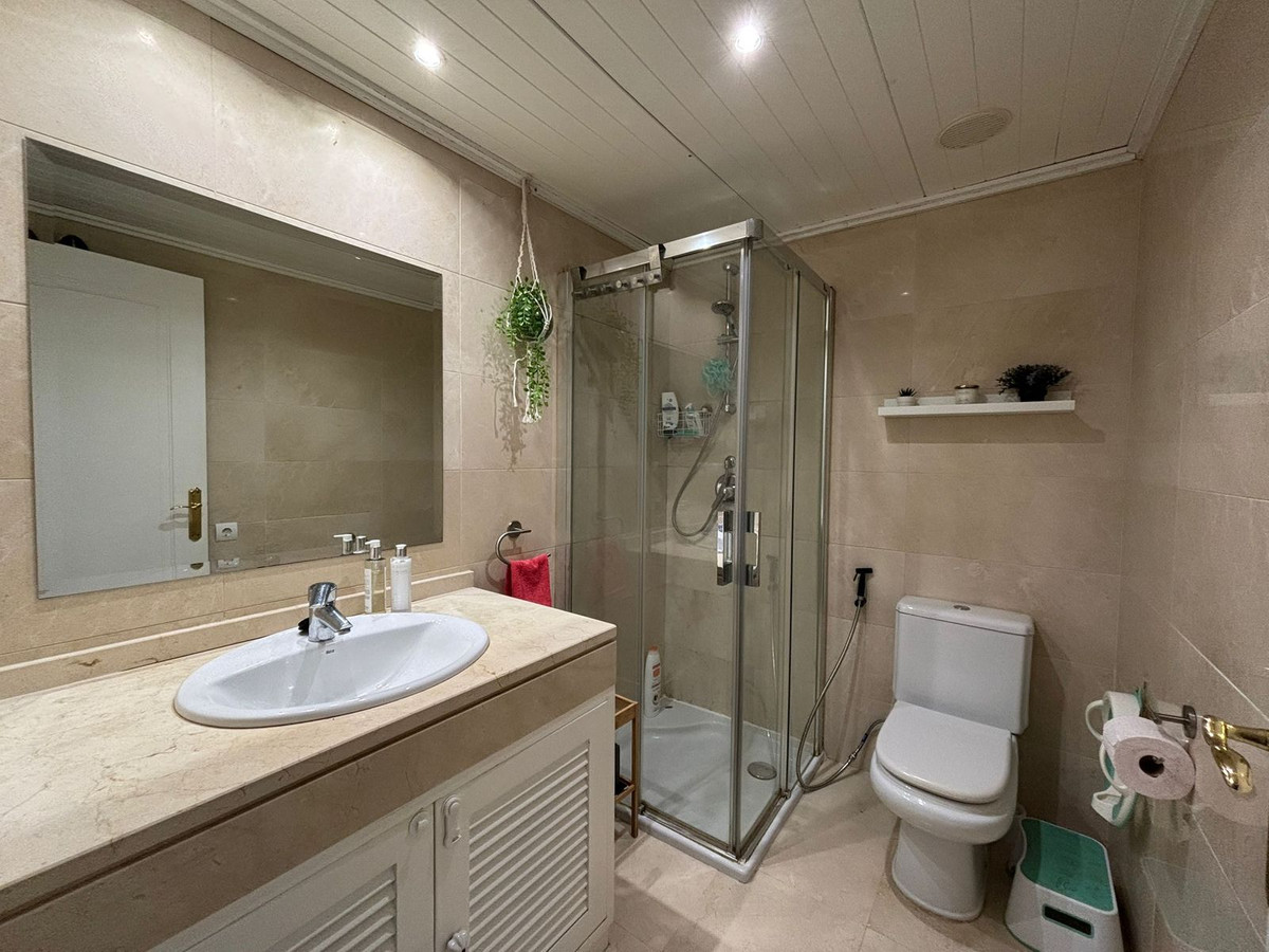 3 bedroom Apartments for sale in Los Arqueros – R5287735