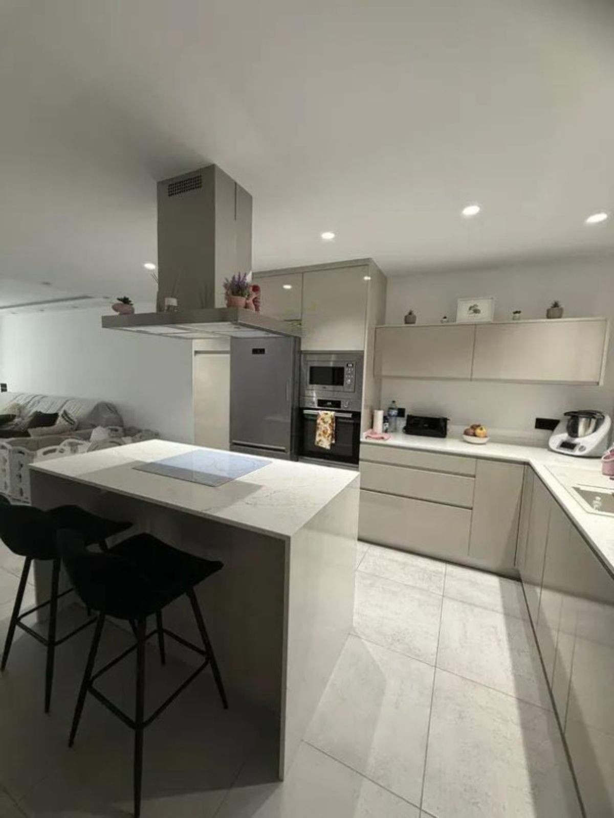 4 bedroom Townhouses for sale in Marbella – R5306326