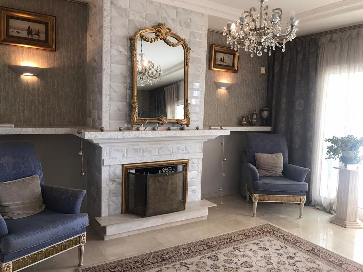 3 bedroom Townhouses for sale in Riviera del Sol – R5286445