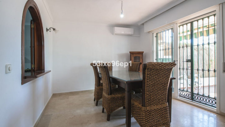 5 bedroom Semi-detached for sale in Nueva Milla de Oro – R5271403 in 