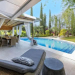 5 bedroom Villas for sale in Marbella – R5081461