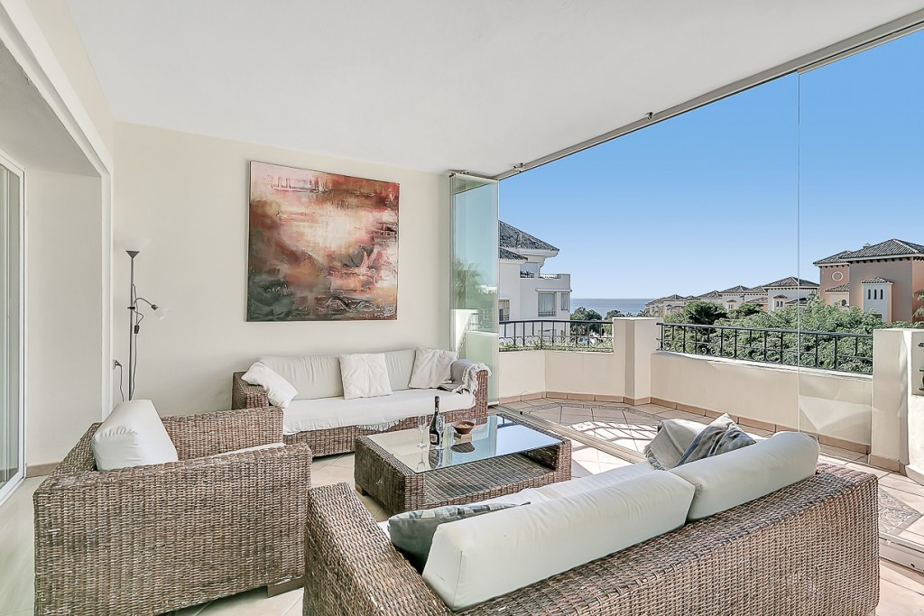 Apartamentos de 3 dormitorios en venta en Marbella – R5335762