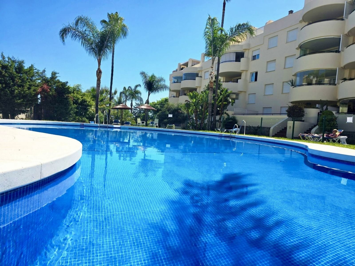 Apartamentos de 3 dormitorios en venta en Marbella – R5317978