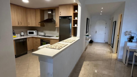 2 bedroom Apartments for sale in Elviria – R5314390