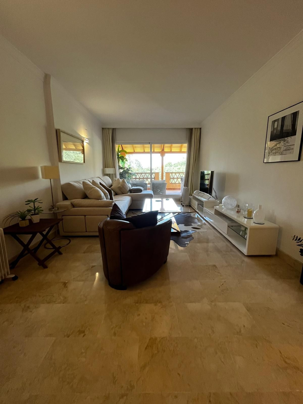 Apartamentos de 2 dormitorios en venta en Elviria – R5314390