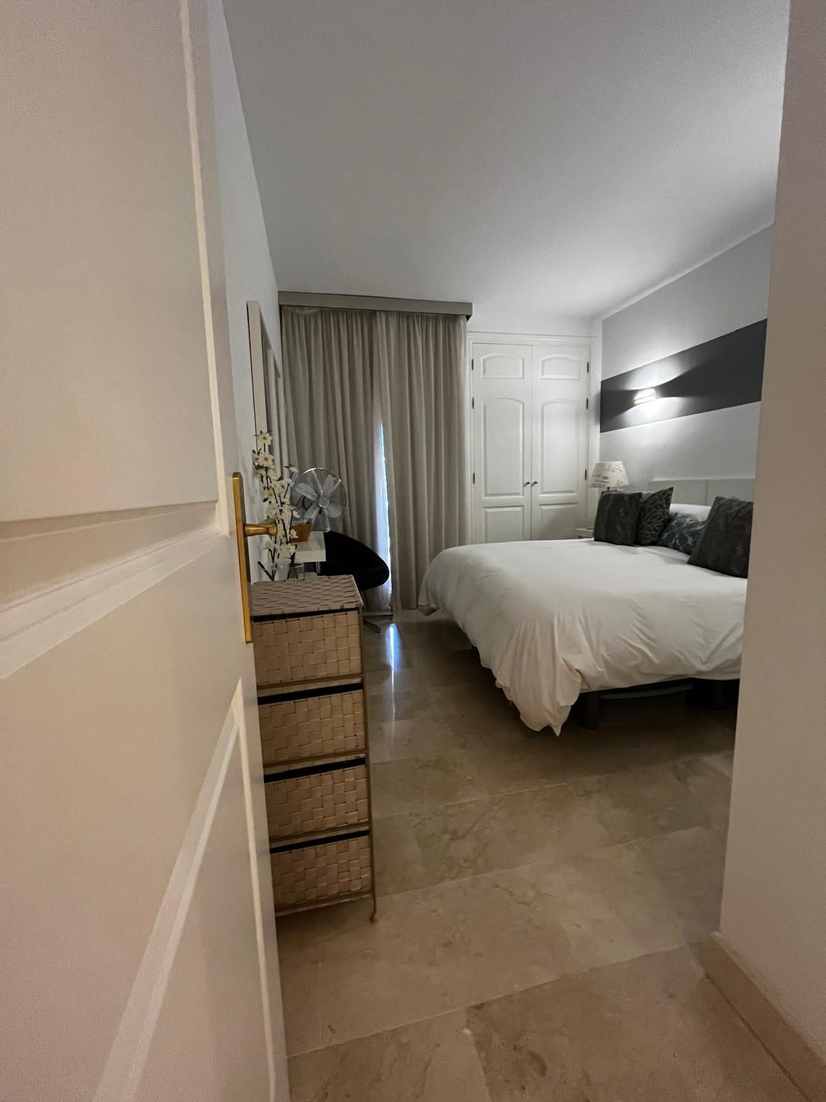 Apartamentos de 2 dormitorios en venta en Elviria – R5314390