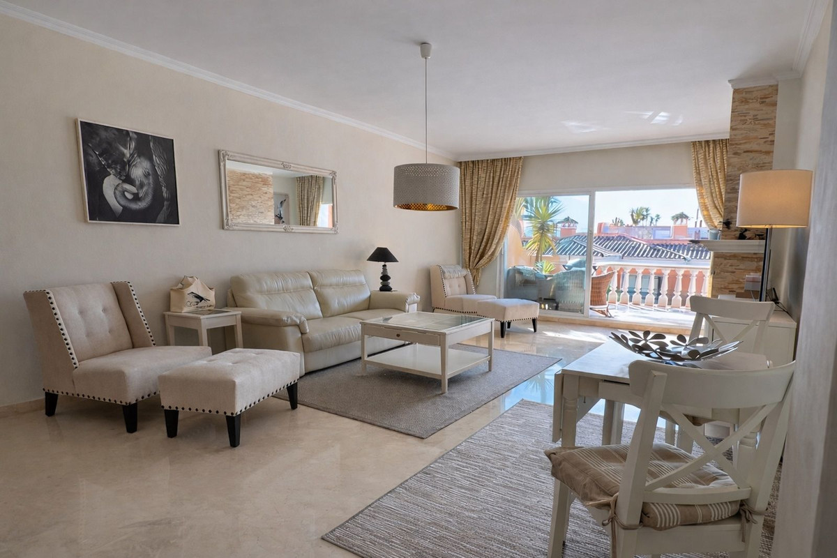2 bedroom Penthouses for sale in Atalaya – R5298319