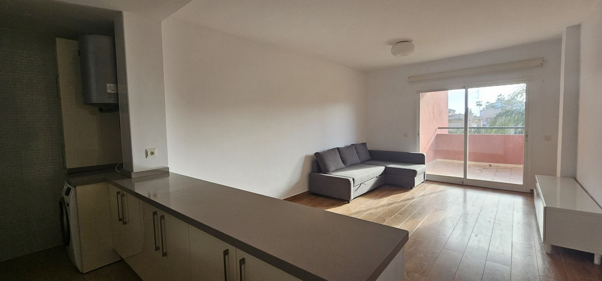 3 bedroom Apartments for sale in Riviera del Sol – R5298928