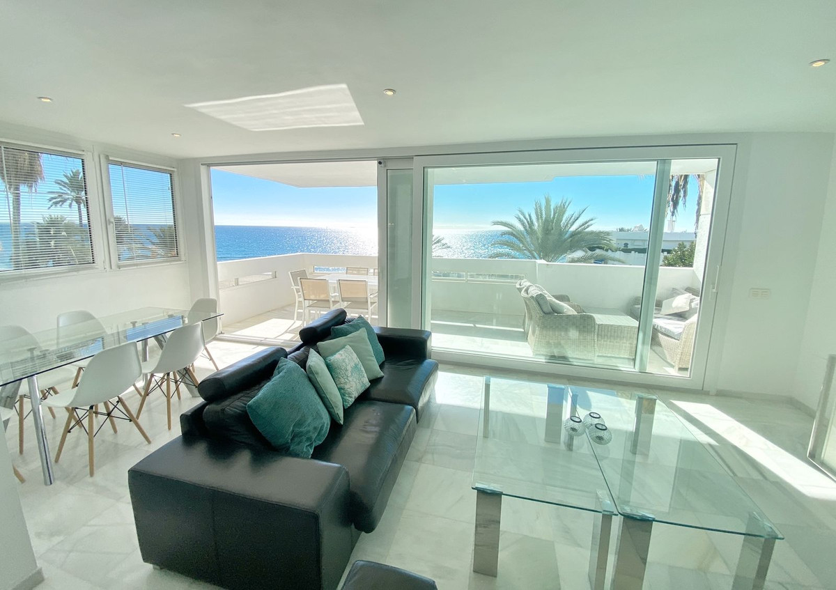 3 bedroom Apartments for sale in Marbella – R5220139