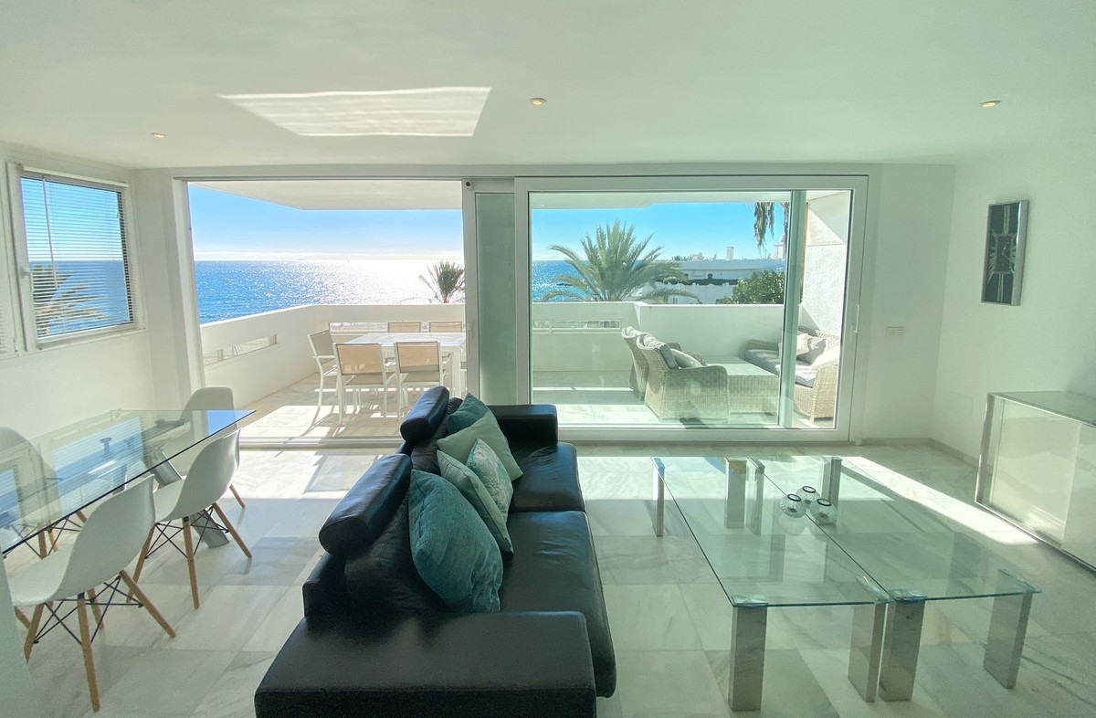 3 bedroom Apartments for sale in Marbella – R5220139