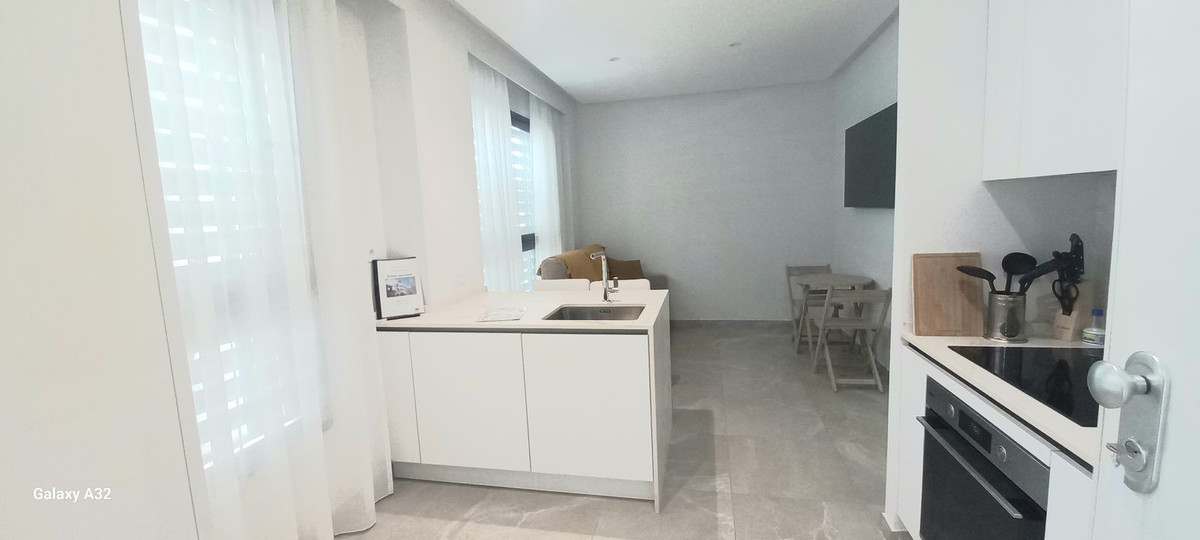 2 bedroom Apartments for sale in La Cala de Mijas – R5321827