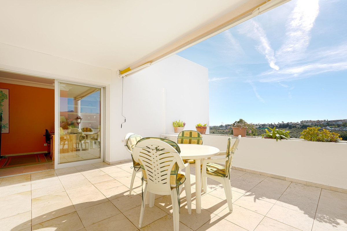 2 bedroom Apartments for sale in Guadalmina Alta – R5308027