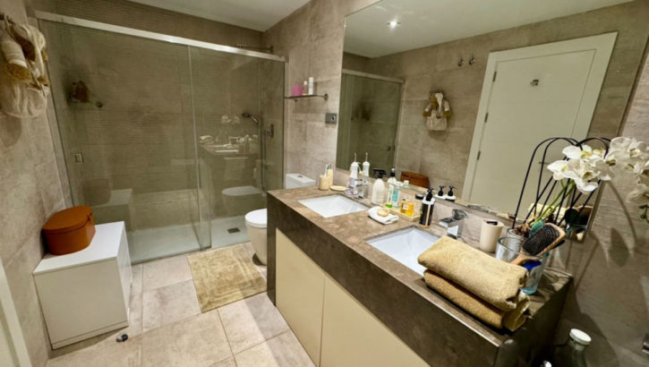 2 bedroom Apartments for sale in Marbella – R5310673 in 