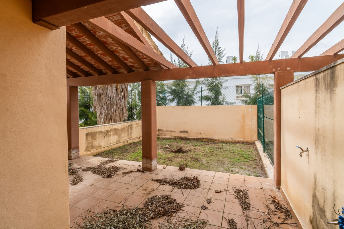 4 bedroom Townhouses for sale in Calahonda – R5333194