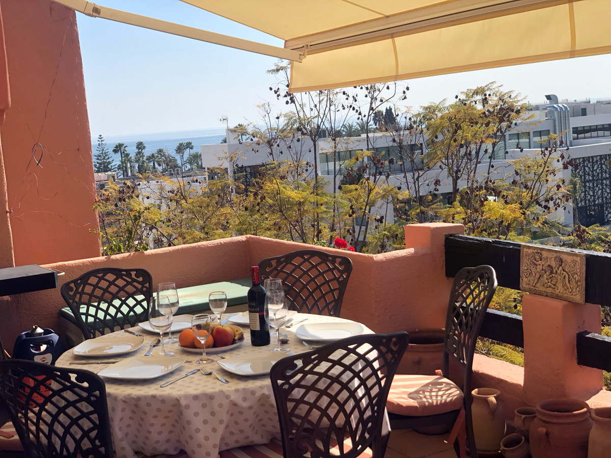 3 bedroom Penthouses for sale in Marbella – R5321854