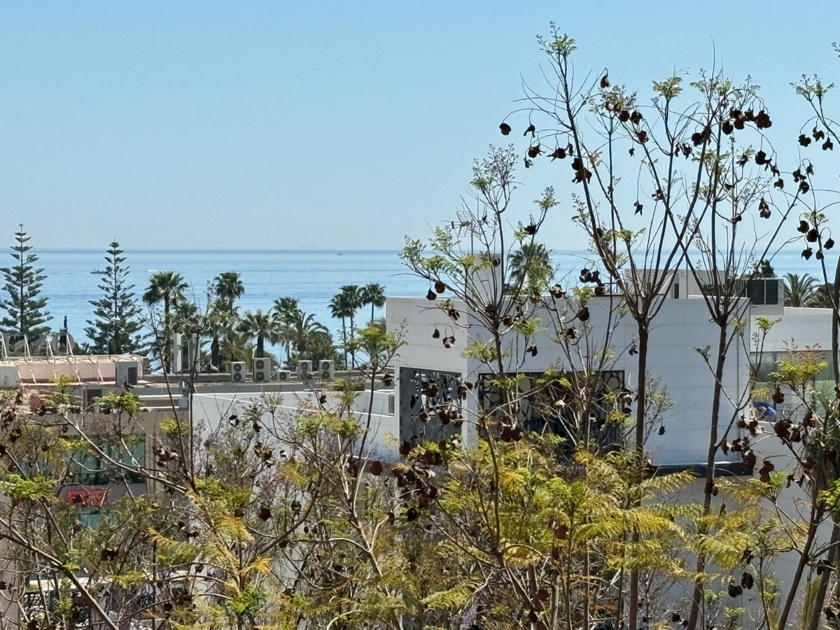 3 bedroom Penthouses for sale in Marbella – R5321854