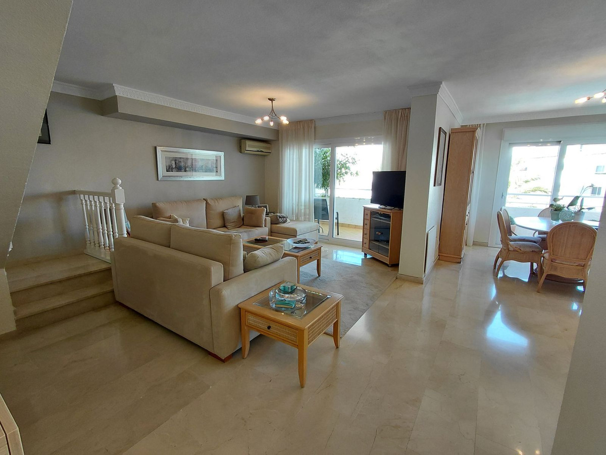 3 bedroom Apartments for sale in Marbesa – R5330569 3 bedroom Apartments for sale in Marbesa – R5330569