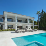 Villas de 6 dormitorios en venta en Sierra Blanca – R5140966