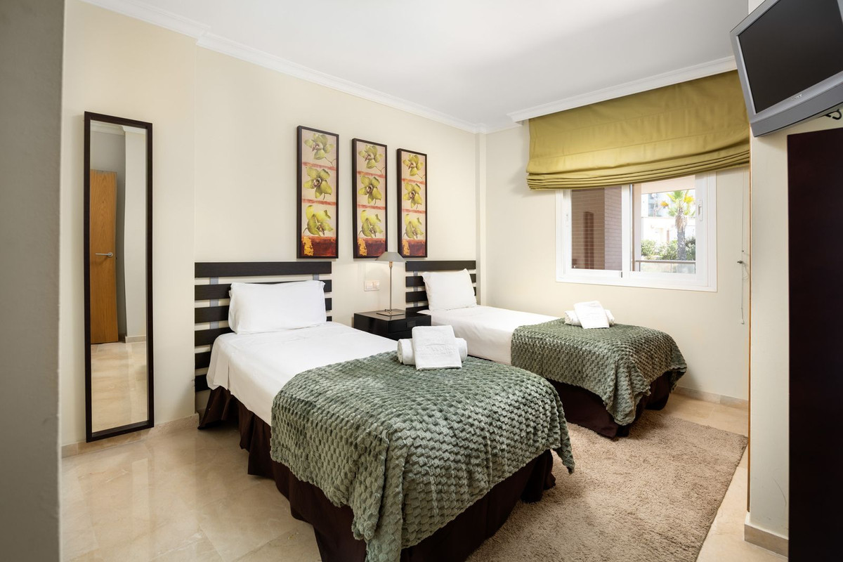 2 bedroom Apartments for sale in Mijas – R5336119