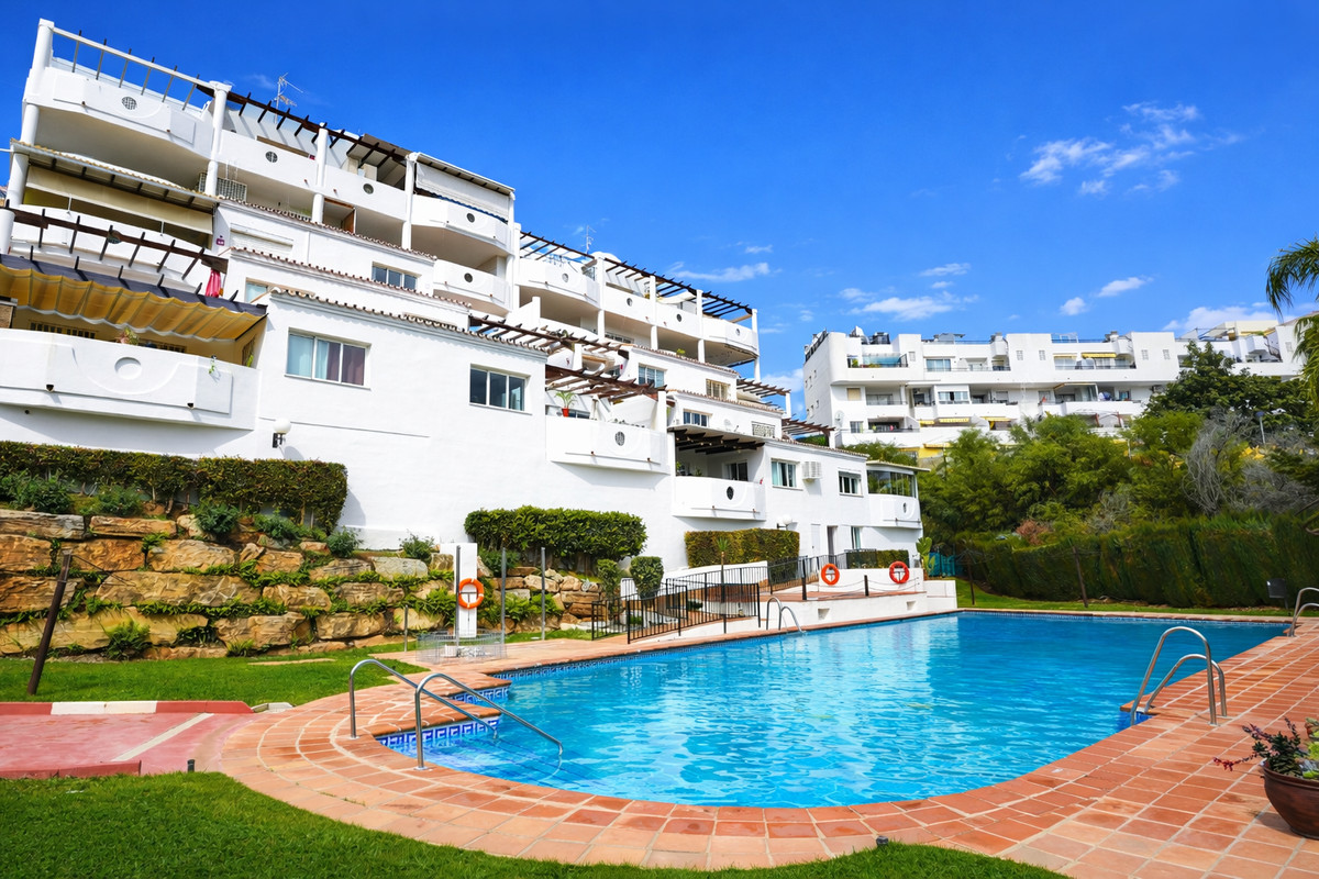 2 bedroom Apartments for sale in Mijas – R5325514