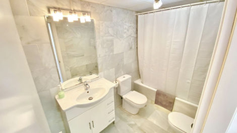 2 bedroom Apartments for sale in Mijas – R5317966