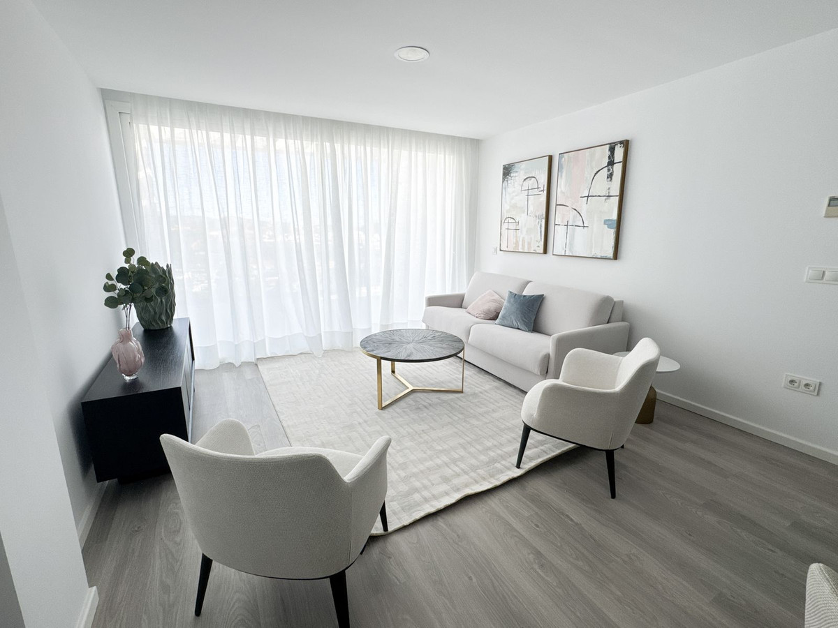 Apartamentos de 3 dormitorios en venta en La Cala de Mijas – R5135818