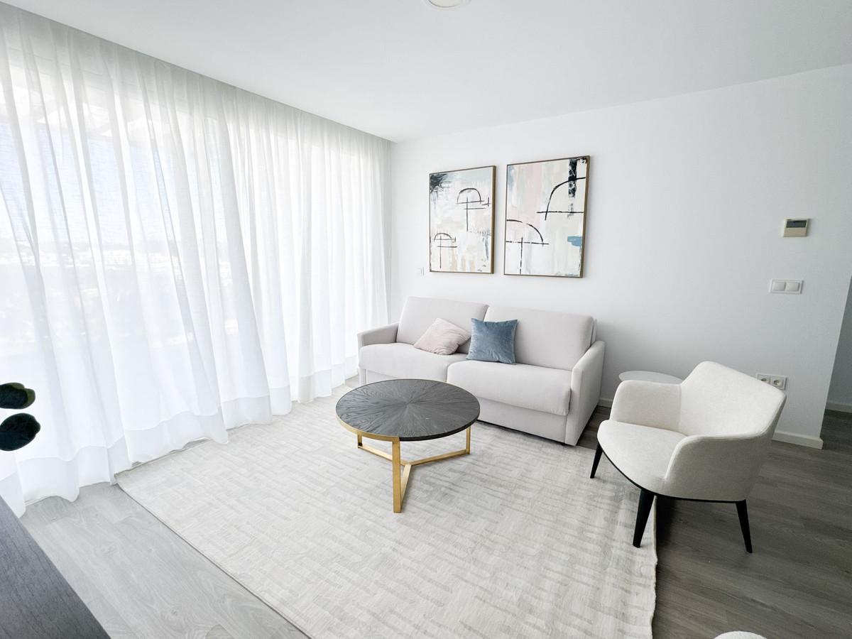 Apartamentos de 3 dormitorios en venta en La Cala de Mijas – R5135818