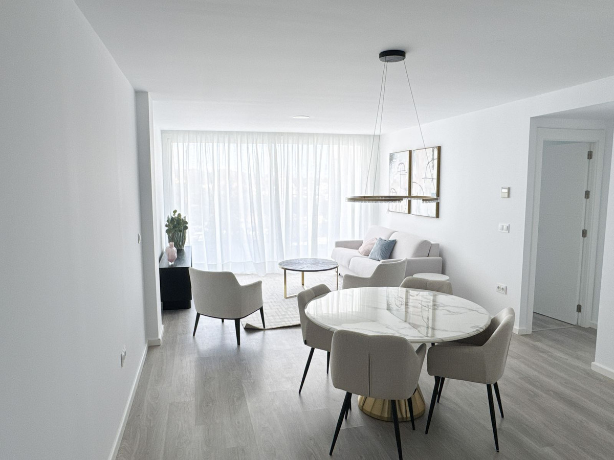 Apartamentos de 3 dormitorios en venta en La Cala de Mijas – R5135818