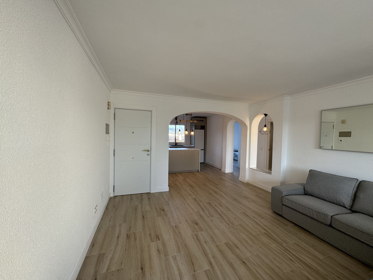 2 bedroom Penthouses for sale in Miraflores – R5311915