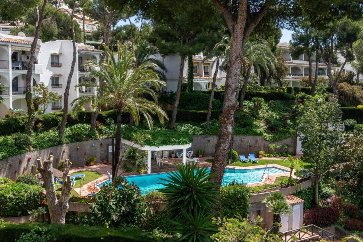 2 bedroom Apartments for sale in Miraflores – R5339011