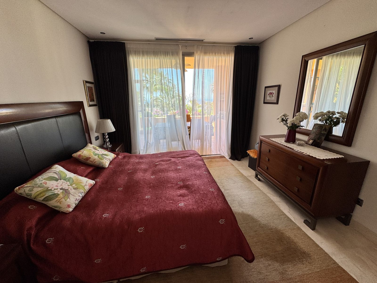 3 bedroom Apartments for sale in Sierra Blanca – R5315140