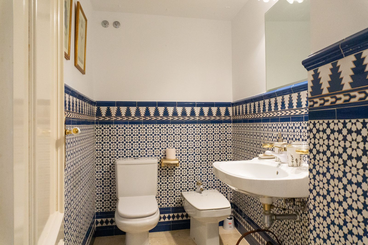 Apartamentos de 2 dormitorios en venta en Elviria – R5318485