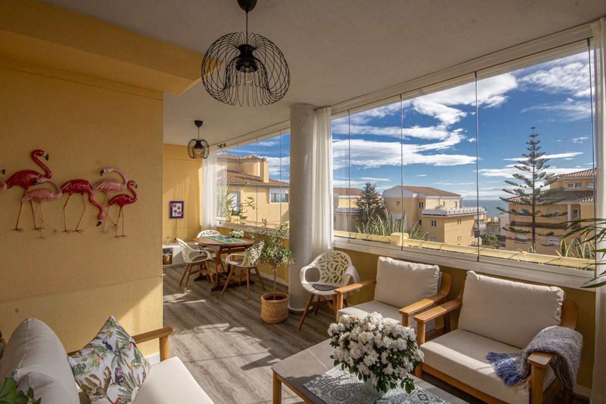 2 bedroom Apartments for sale in Cabopino – R5302867